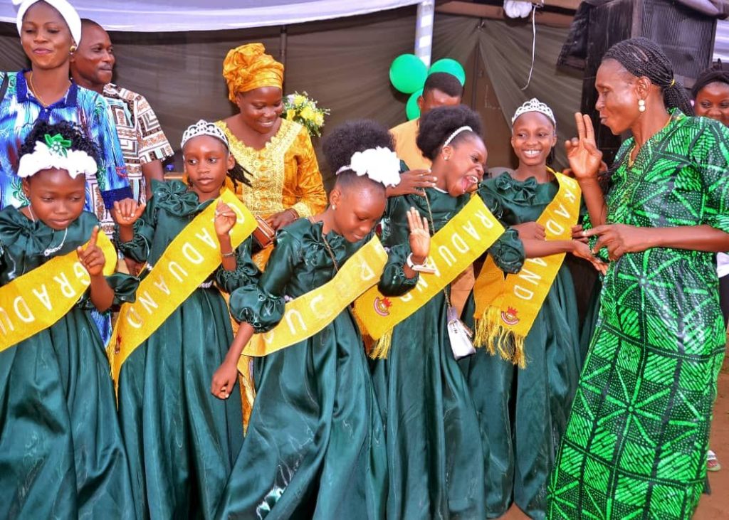 img 20251104 wa00671867684687063349523.jpg